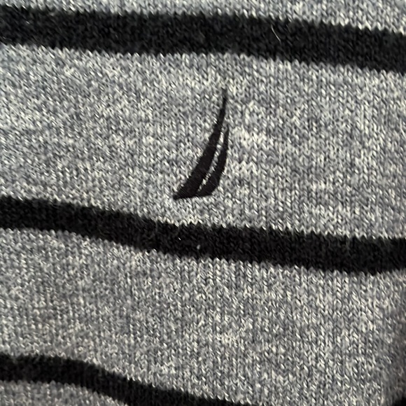 Striped Nautica sweater - Picture 3 of 3